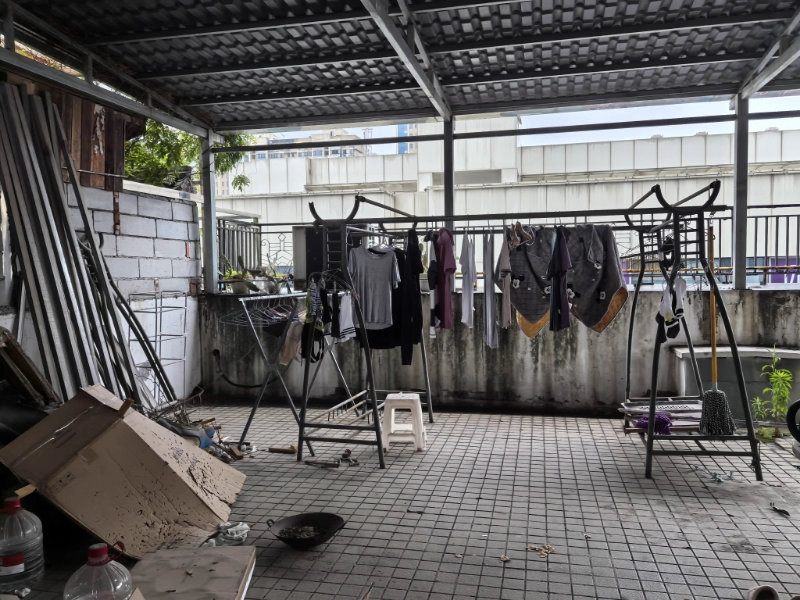 （超大露臺(tái) 疊墅）陽光壹佰新城法拍房3-4棟302號(hào)房